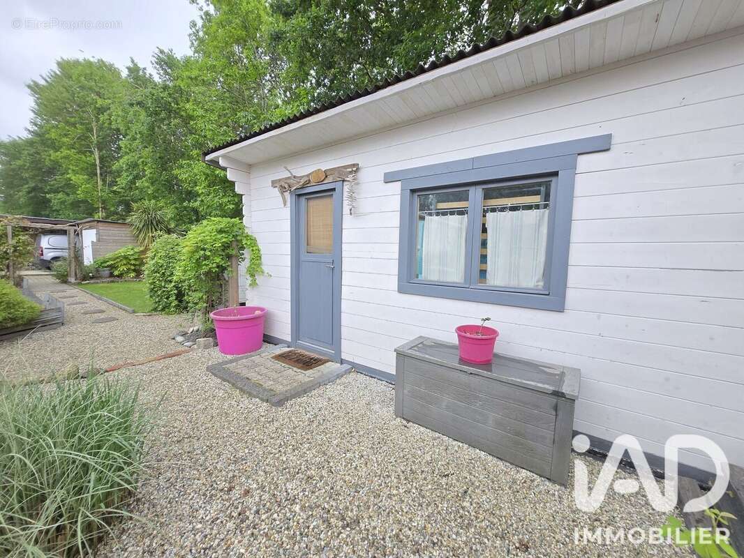 Maison 90 m² à Saint-Magne  - photo 6
