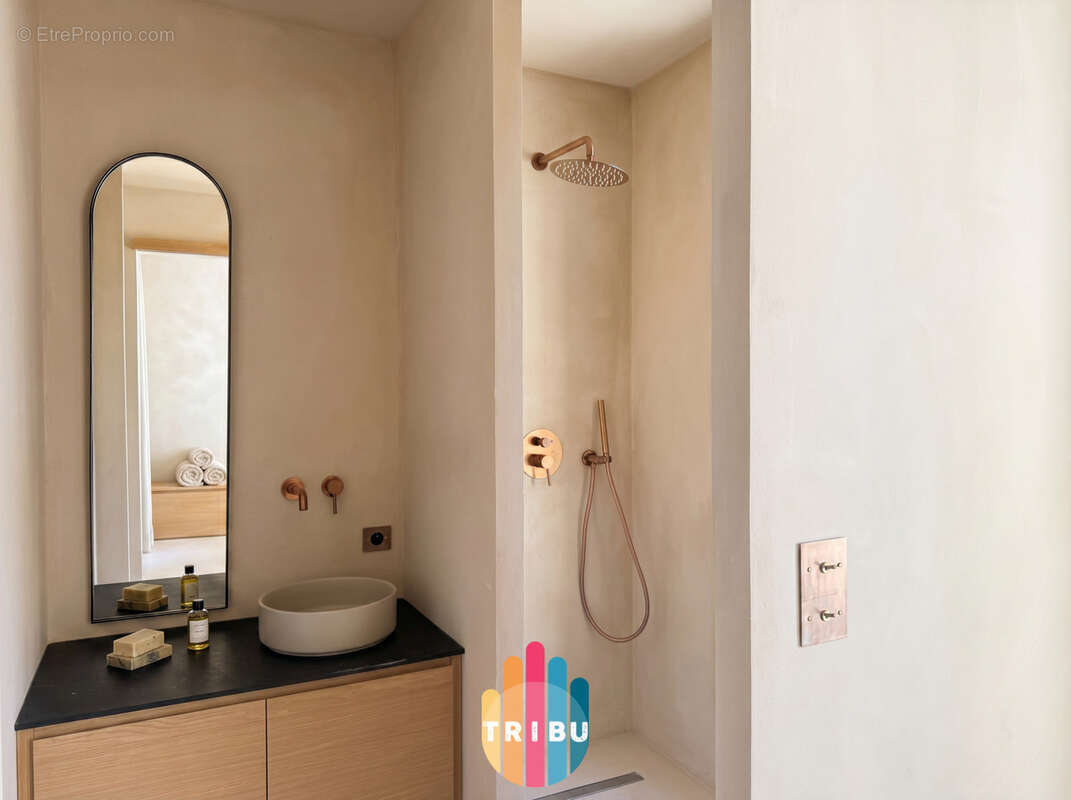 Maison à MARSEILLE-7E