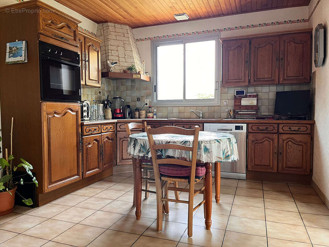 Maison à LE PERRIER