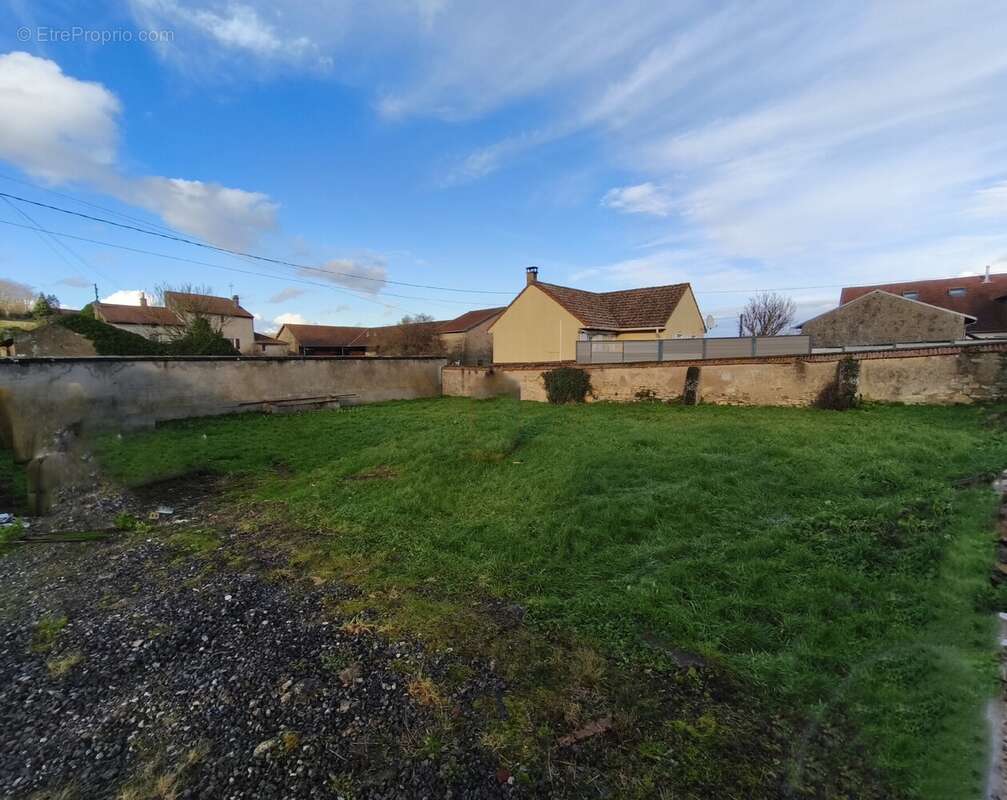 Terrain à JEANDELAINCOURT