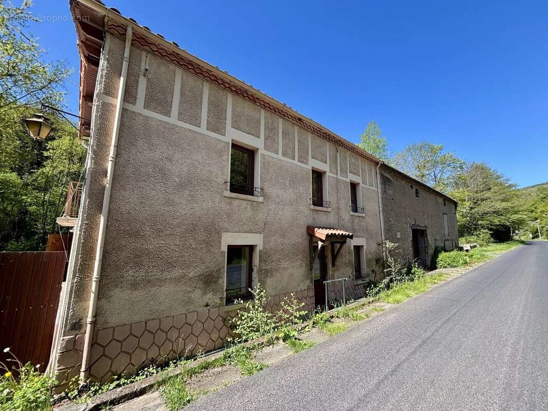 Maison à SAINT-FLORET