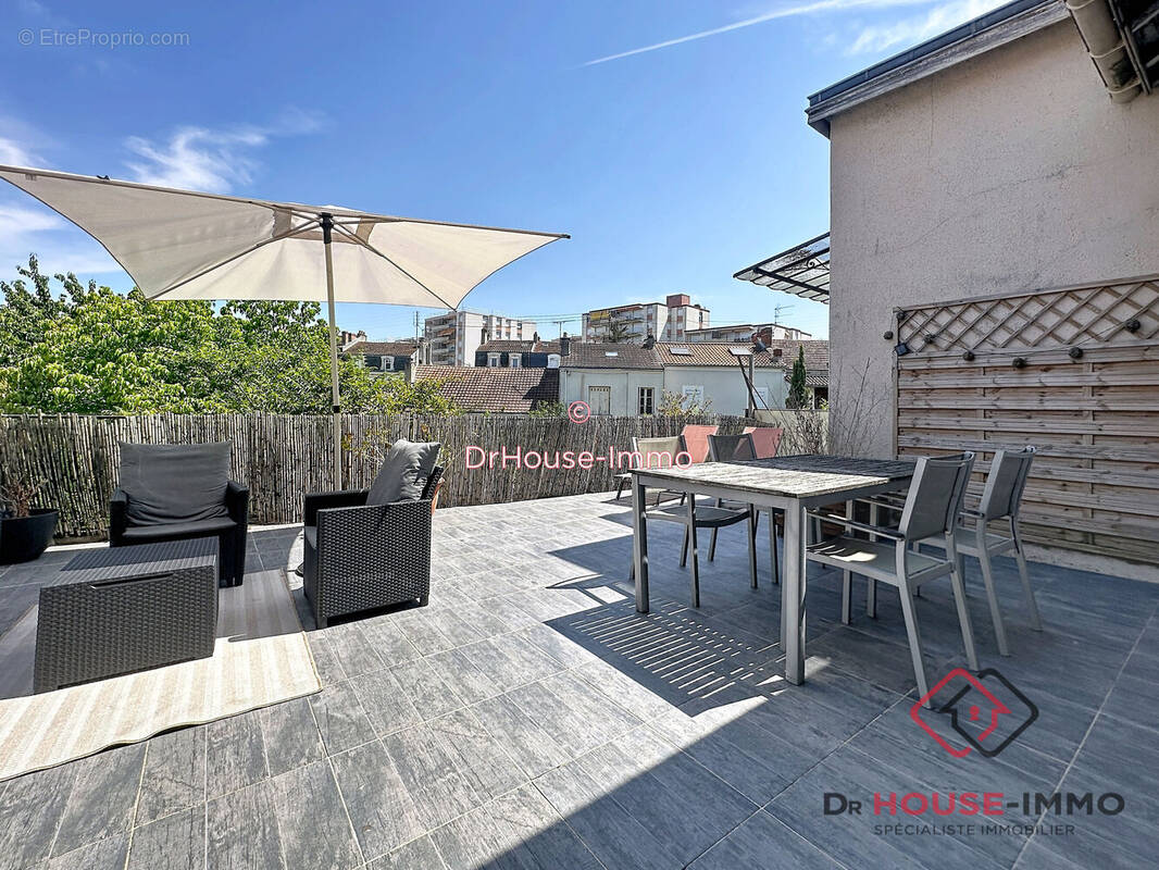 Appartement 78 m² à Perigueux  - photo 1