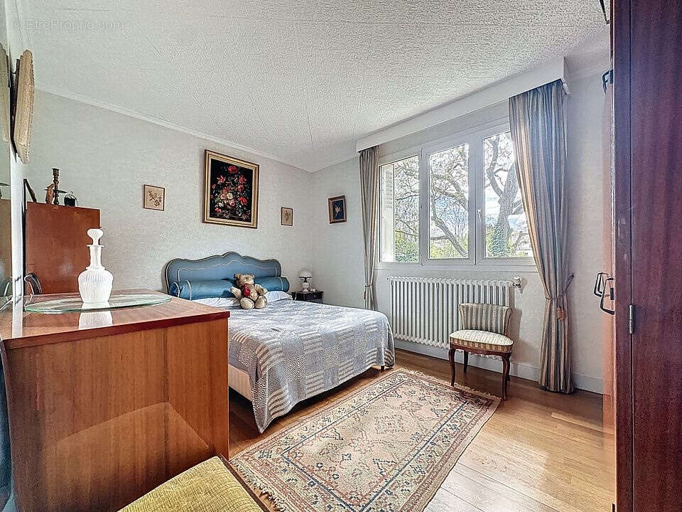 Maison à VILLIERS-SUR-MARNE