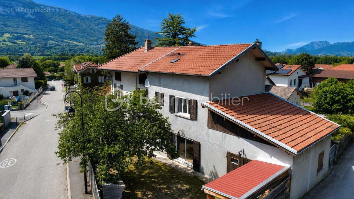 Maison familiale rénovée de 175 m² – 5 chambres – Terrain 904 m² - photo 25