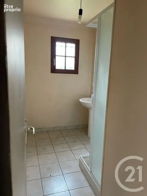 Maison 4 pièces 70 m² à vendre à Bernay (27300) - photo 10