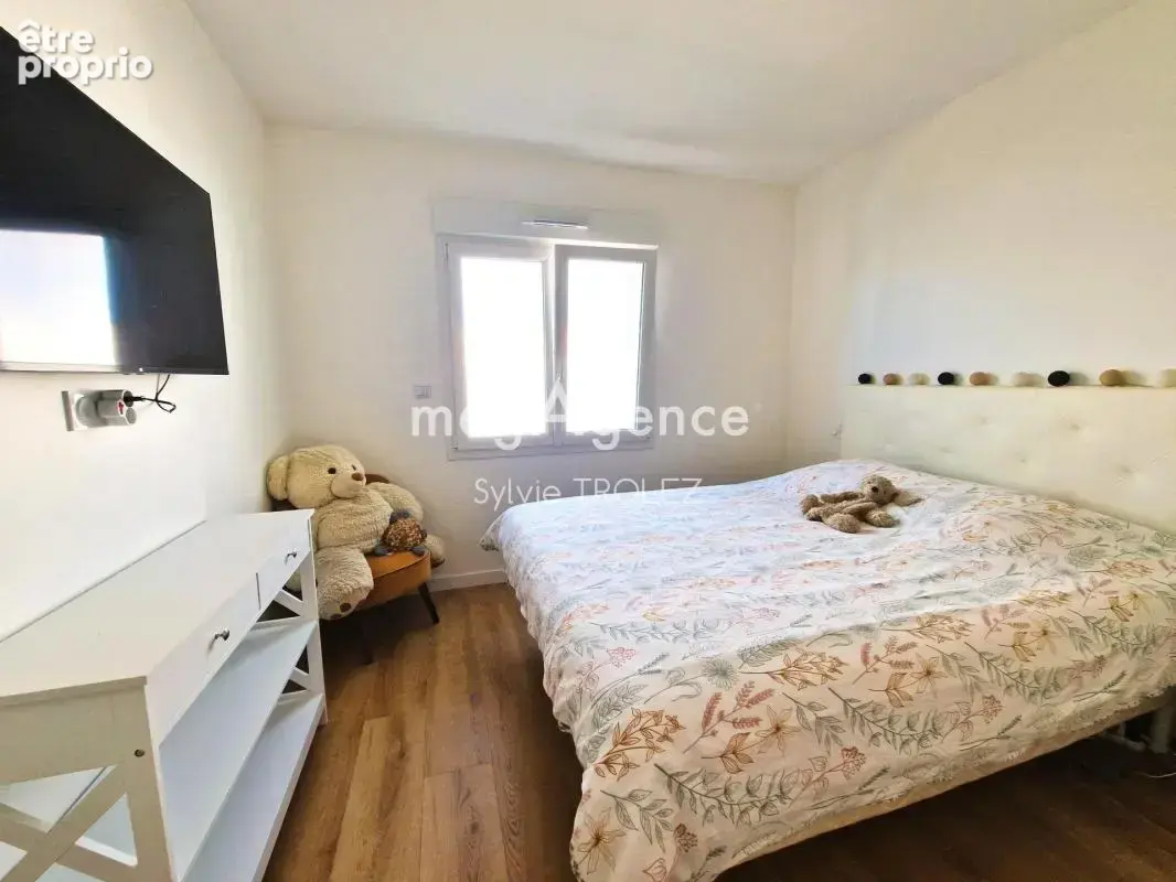 Maison neuve, trois chambres, garage à Saint Mathurin - photo 5