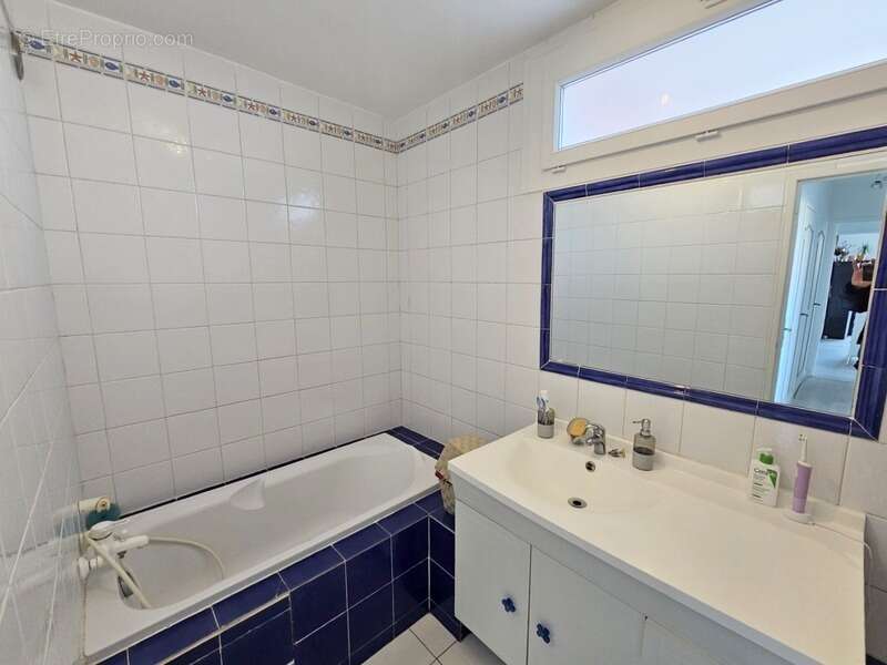 Appartement à MARSEILLE-10E