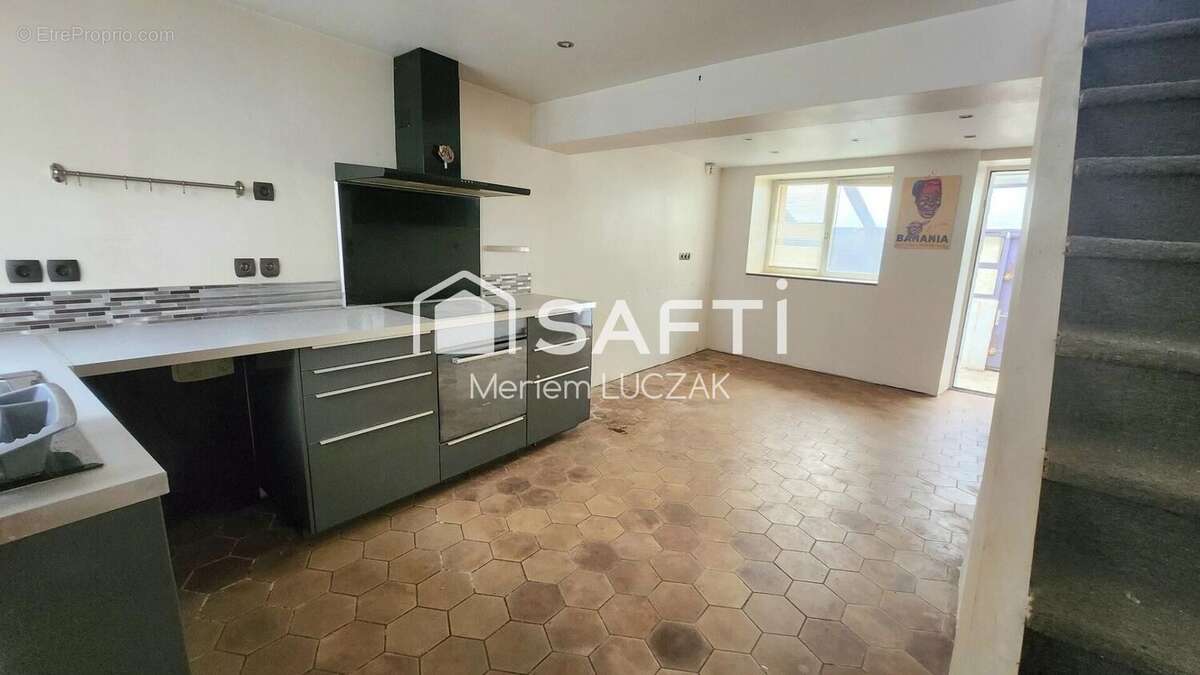 Photo 3 - Maison à BEYNES