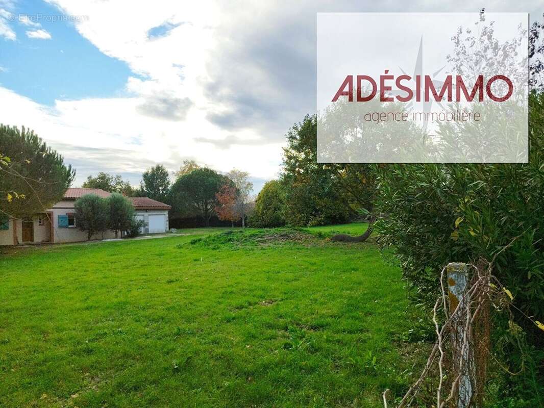 Terrain à bâtir de 1291m² - photo 3