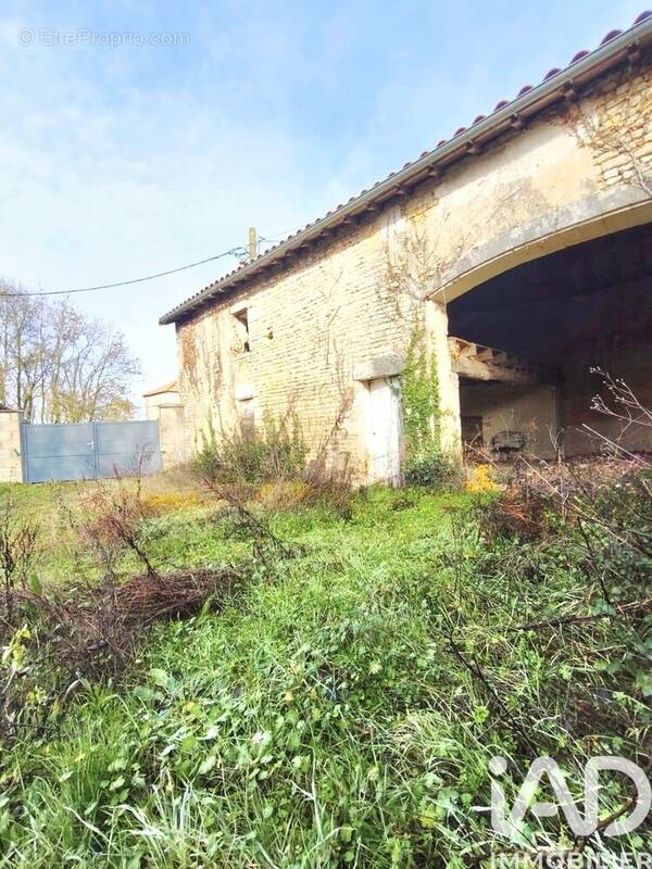 Photo 1 - Maison à VERDILLE