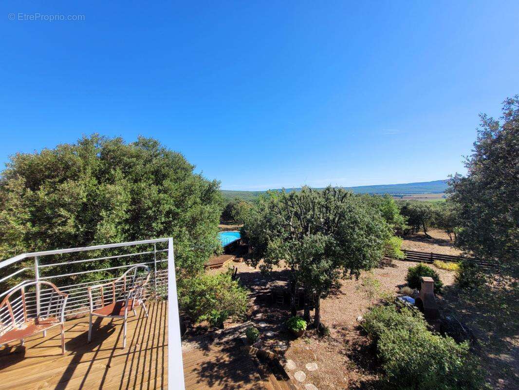 Maison à GINASSERVIS