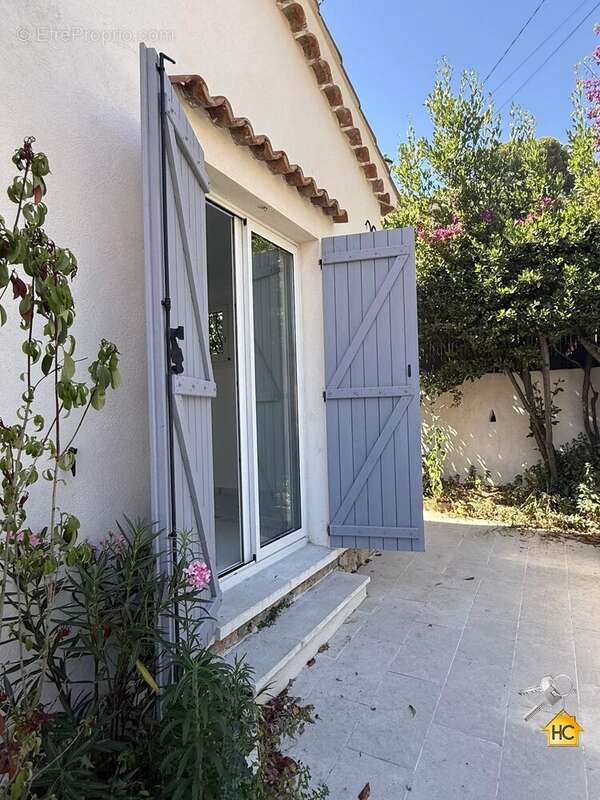 Maison à LE CANNET