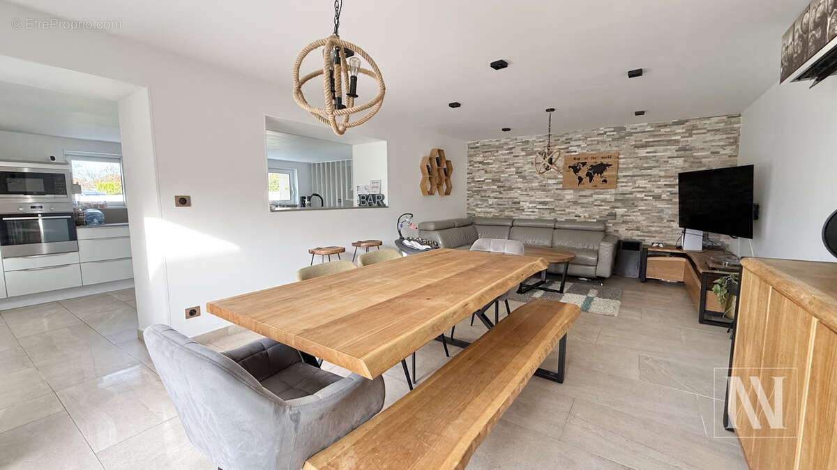 Maison à CRENEY-PRES-TROYES