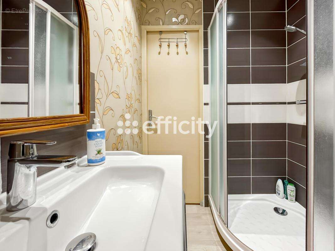 Maison 230 m² à Fye  - photo 15