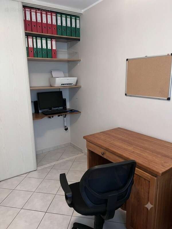 Maison à vendre 6 pièces COZES (17) - photo 9