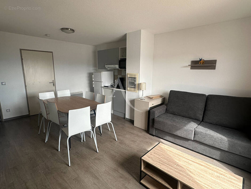 Appartement à LES ANGLES