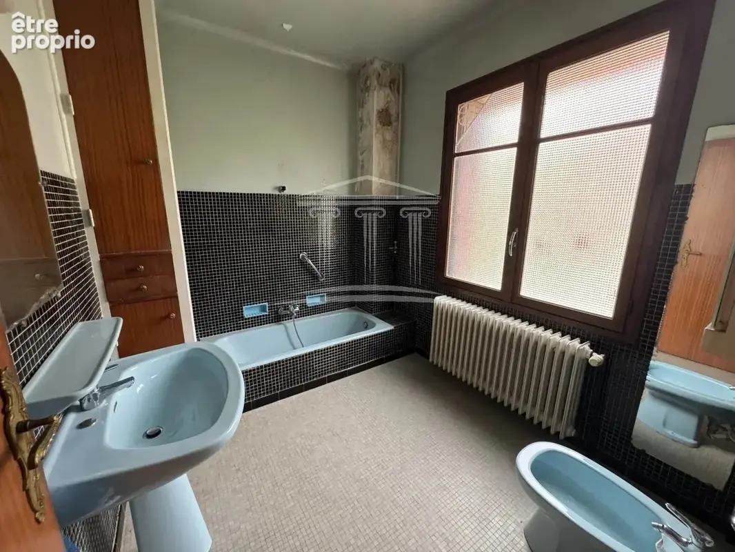 Spacieuse maison de 202 m² à Carpentras, 5 chambres - photo 8