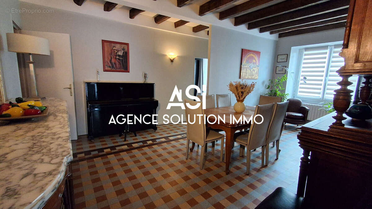 Maison de bourg  4 chambres avec jardin - Town house 4 bedrooms & Garden - photo 3