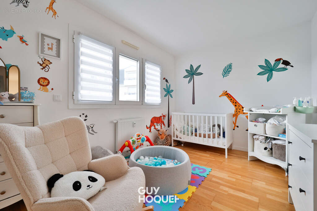 Appartement à BRIE-COMTE-ROBERT