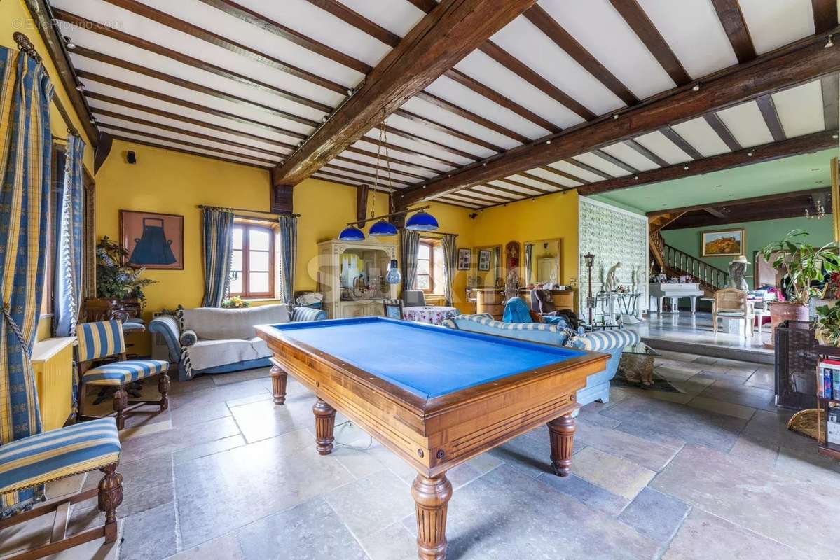 Maison à VILLEFRANCHE-SUR-SAONE