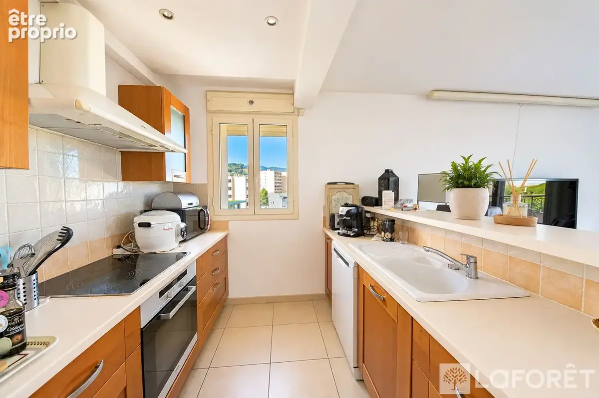 Bastia - duplex en dernier etage - 140m² - photo 4