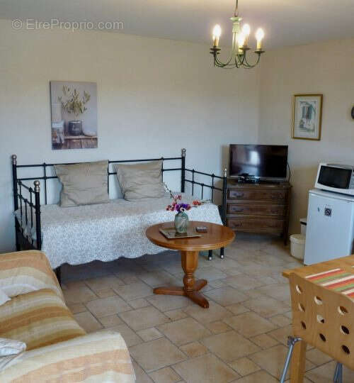 Maison à MONTESQUIEU-VOLVESTRE