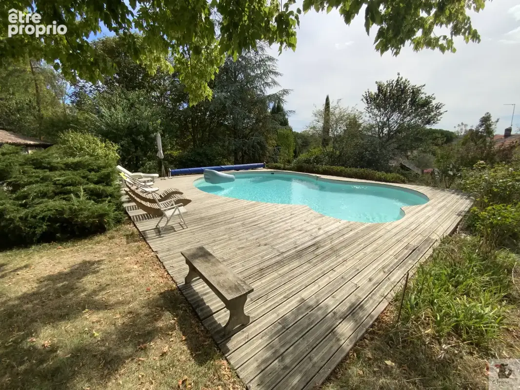 10 Min Nord BERGERAC - Ensemble immobilier périgourdin avec 3 gîtes en activité - 8500 m2 - photo 5