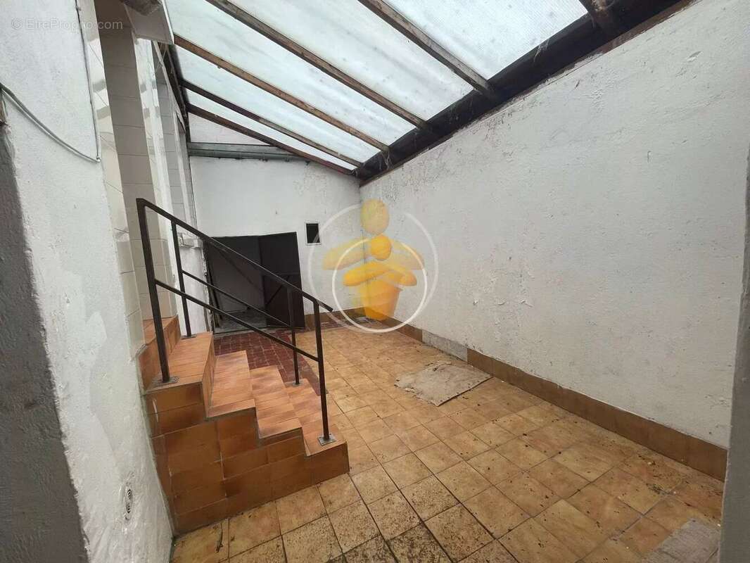 Maison à LA FERE