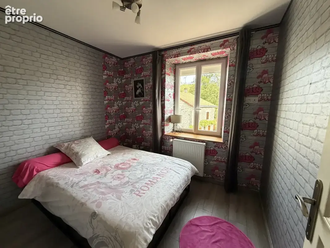 Maison rénovée avec un hectare de terrain - photo 6