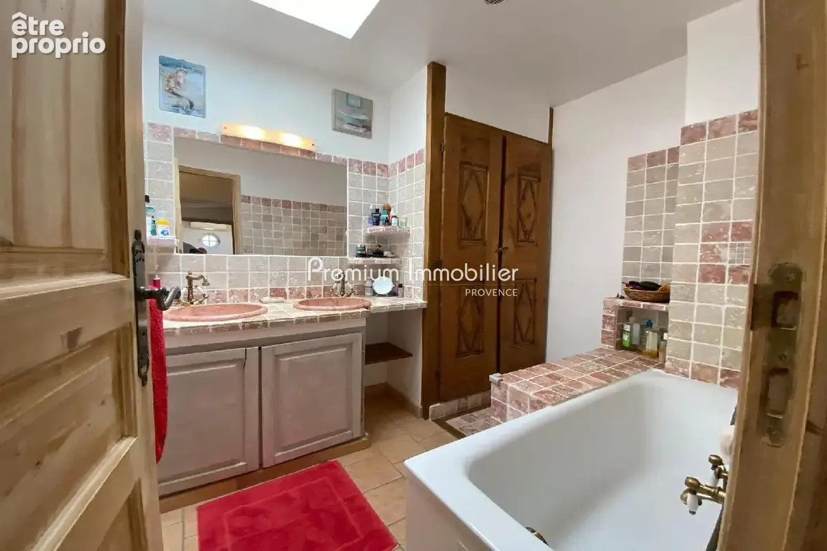 Maison 4 pièces 105 m² à vendre à Aix-En-Provence (13090) - photo 2