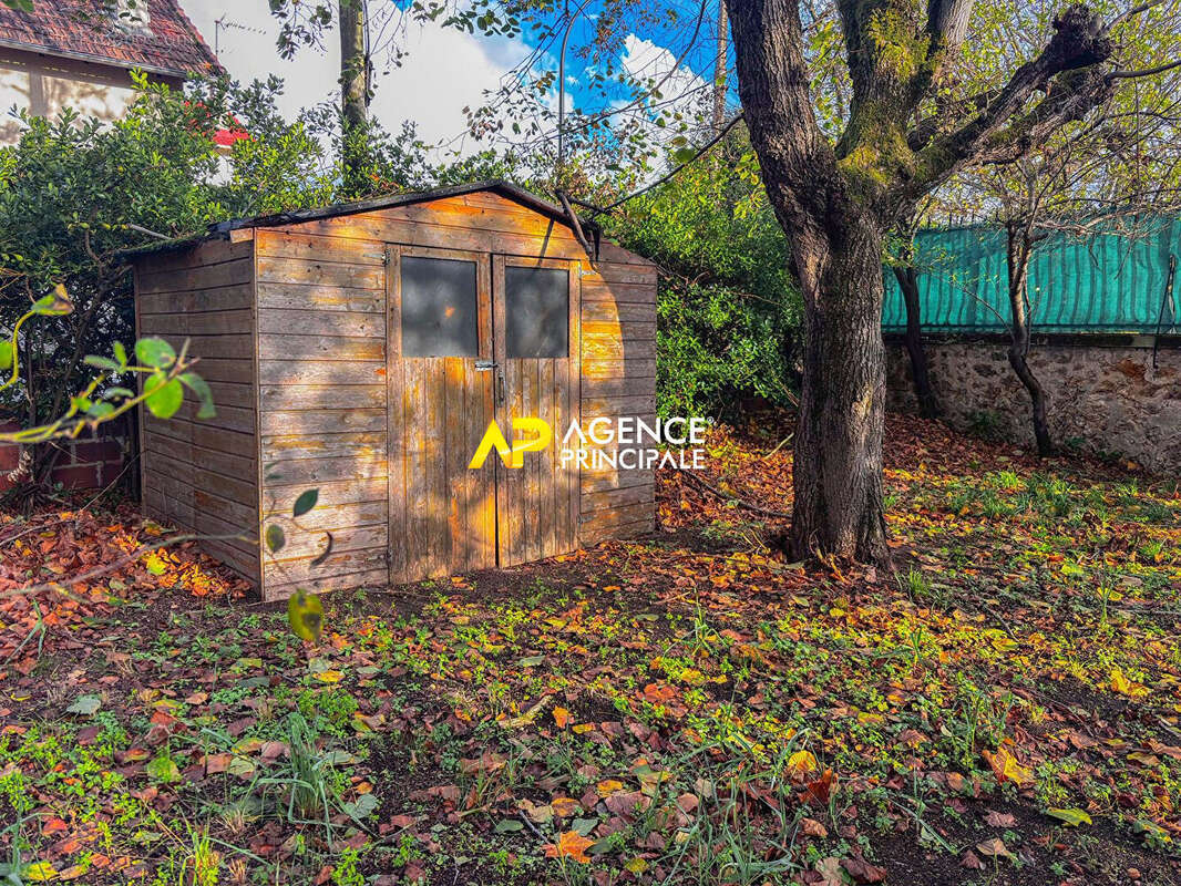 Maison à SARTROUVILLE