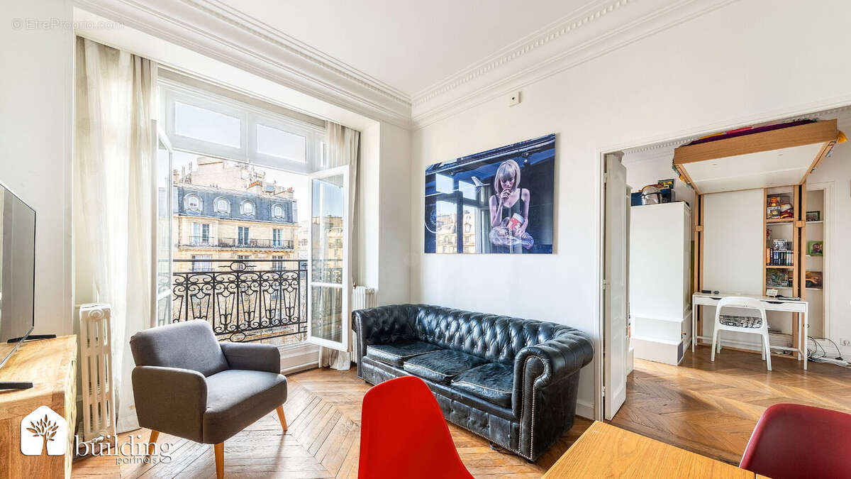 Appartement à PARIS-17E