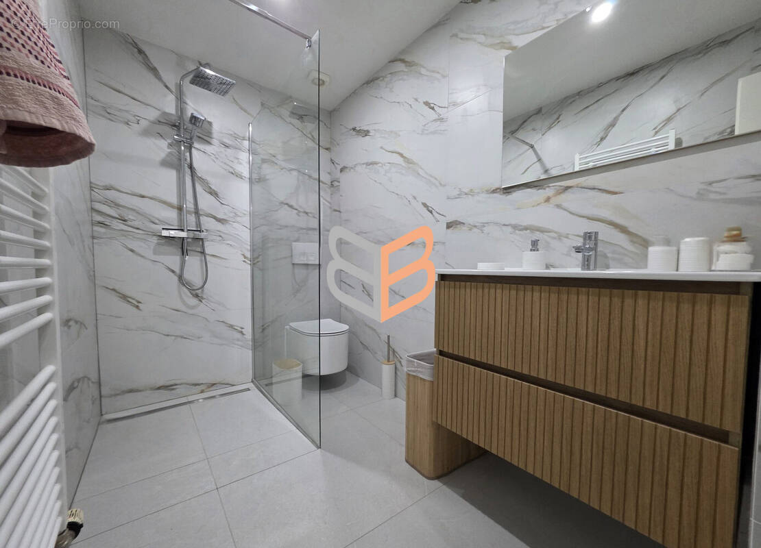 Maison à AUDUN-LE-TICHE