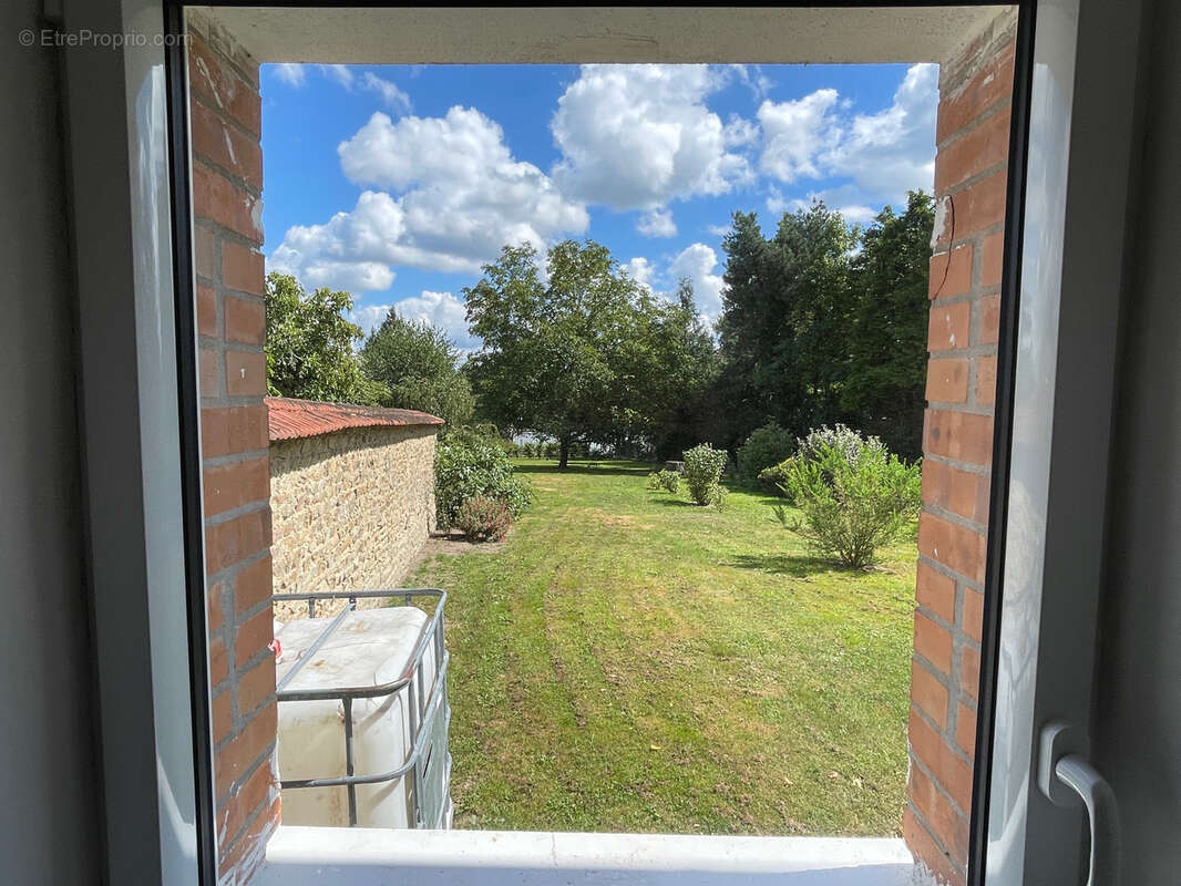 Maison à SAINT-MARCEL-EN-MARCILLAT