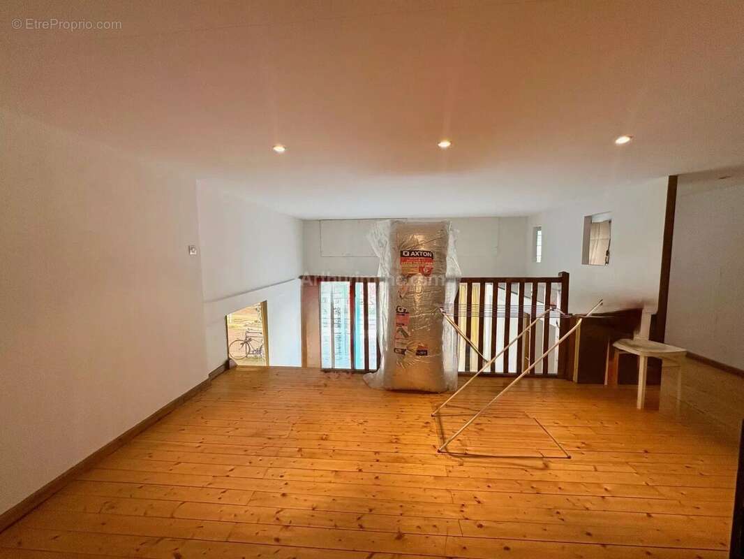 Commerce à GRENOBLE