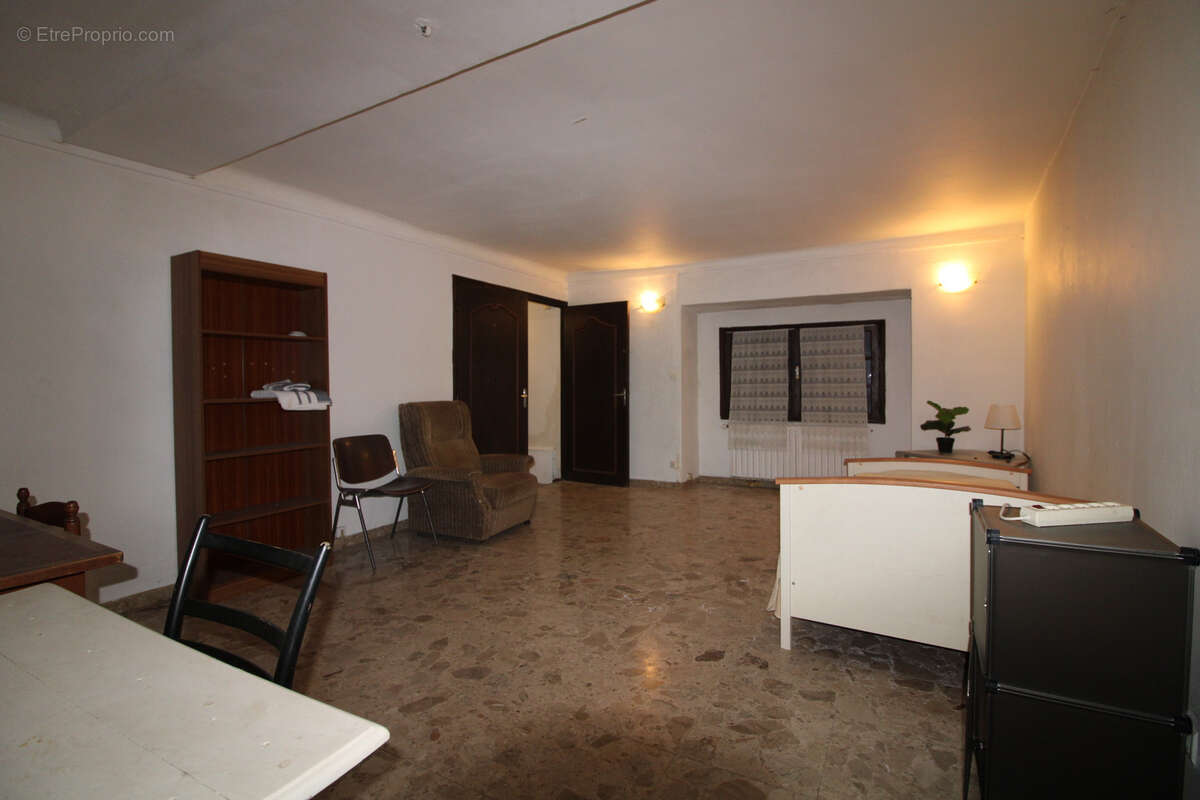 Maison à NIMES