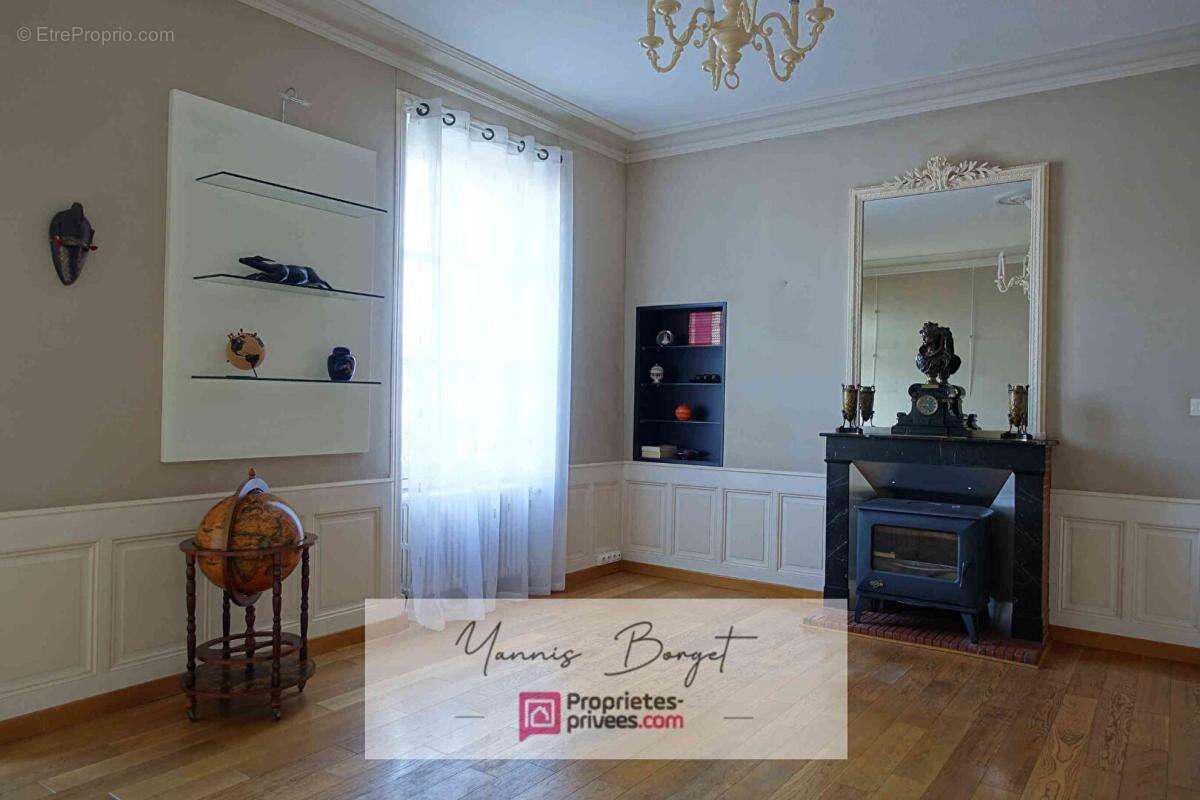 Maison à LES BROUZILS