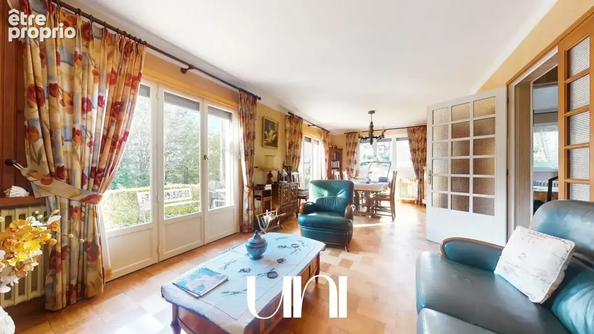 Maison 5 pièces de 106 m² + 70  m² à aménager - CAEN - photo 8