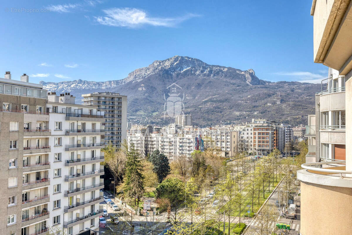 Appartement à GRENOBLE