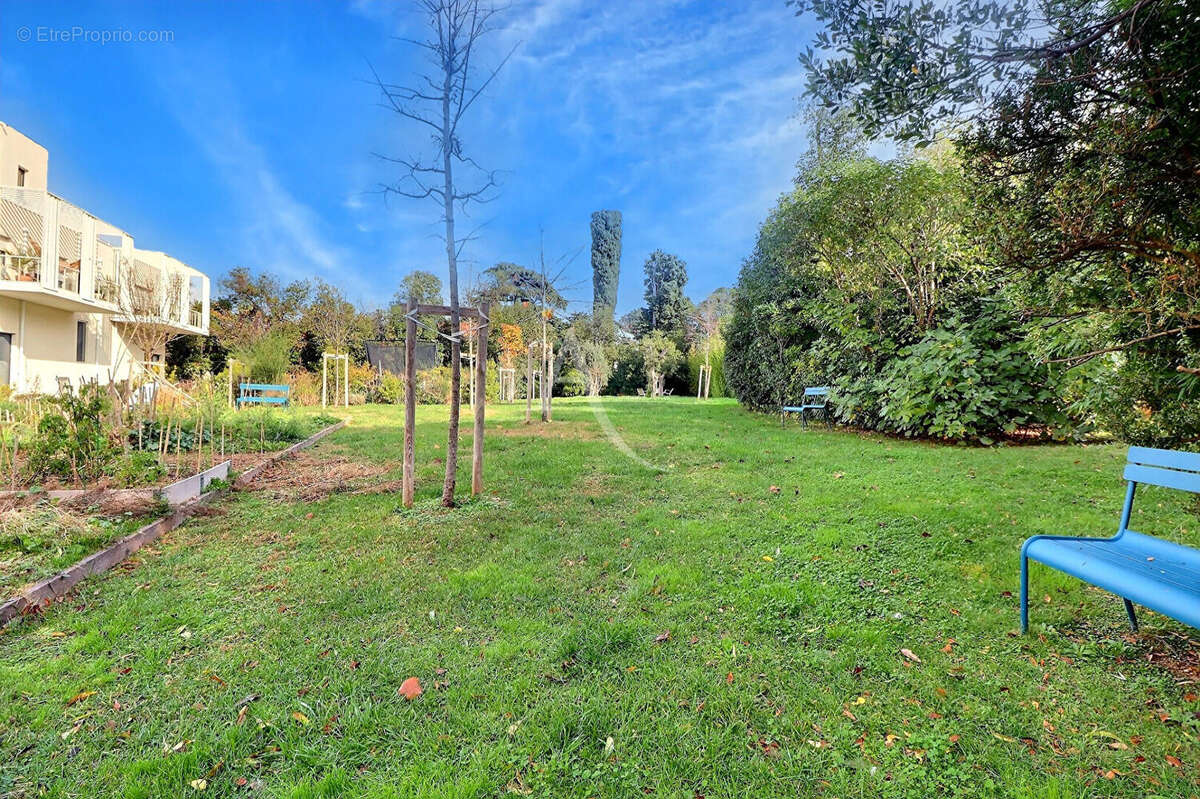 Appartement à MARSEILLE-9E