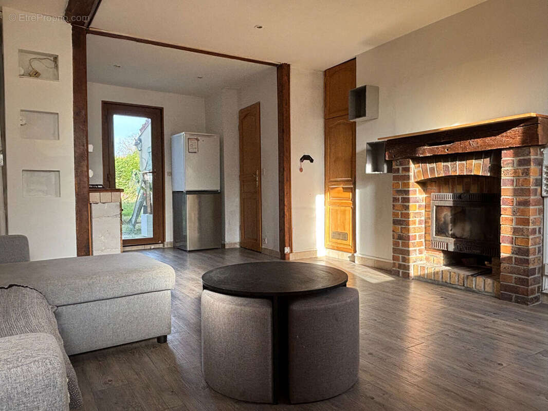 Maison à SAINTE-GENEVIEVE