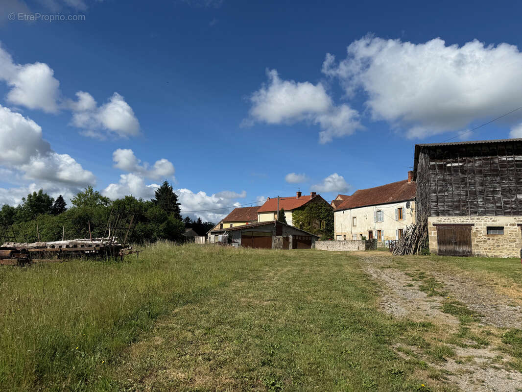 Maison à PIONSAT