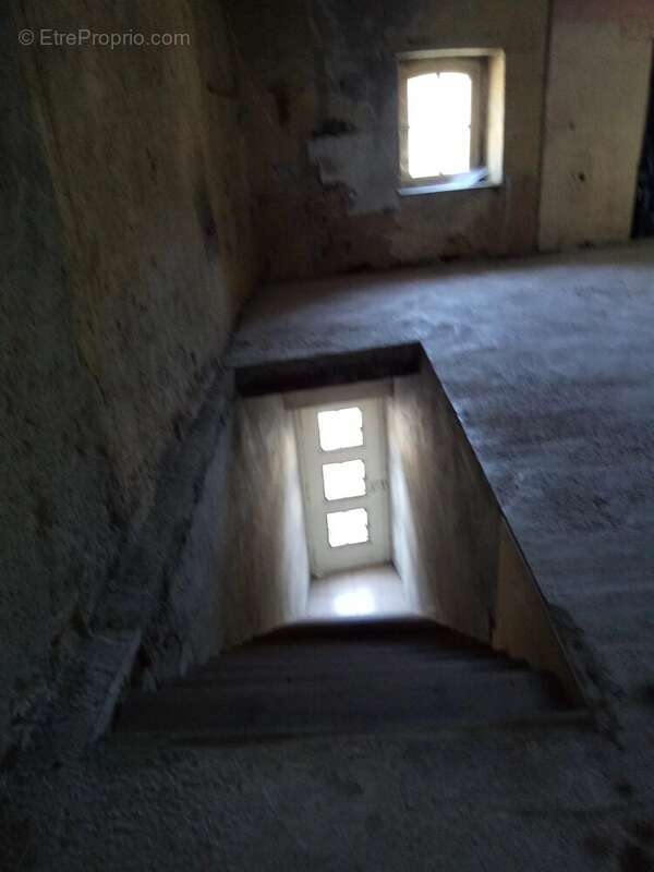 Appartement à MONTREDON-LABESSONNIE