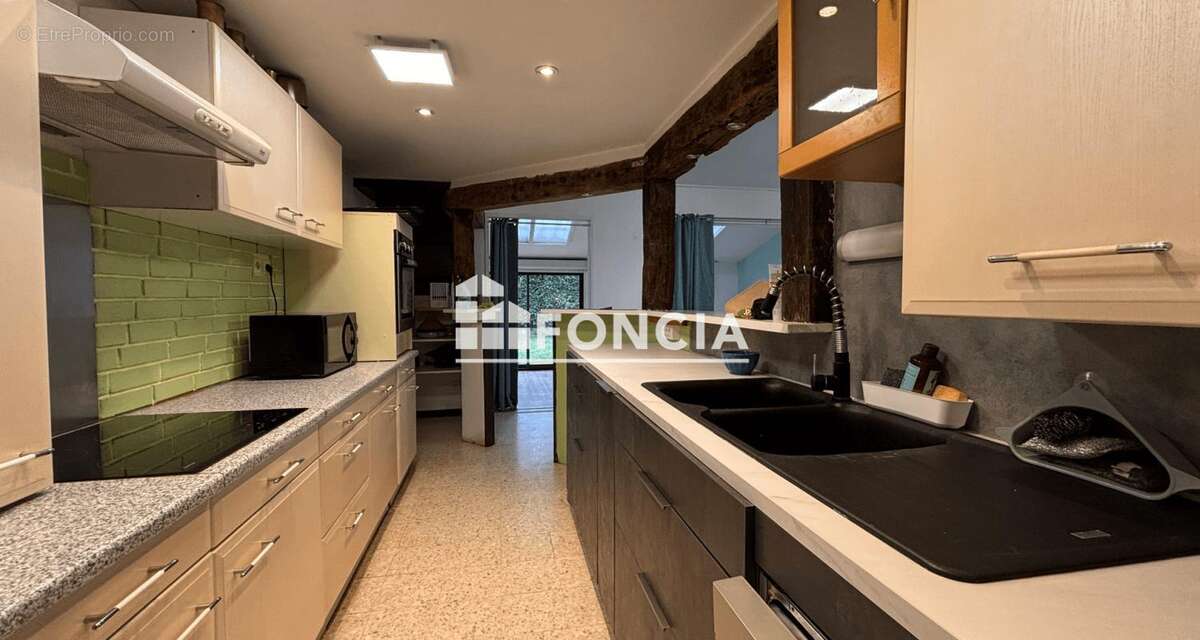 Maison à ROMANS-SUR-ISERE