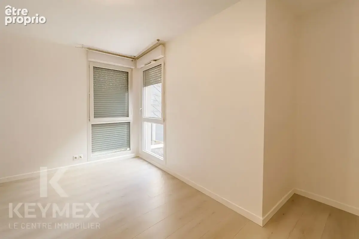Saint-denis / la plaine / stade de france  duplex familial 100 m²  terrasse 25 m²  3 chambres  parking - photo 2