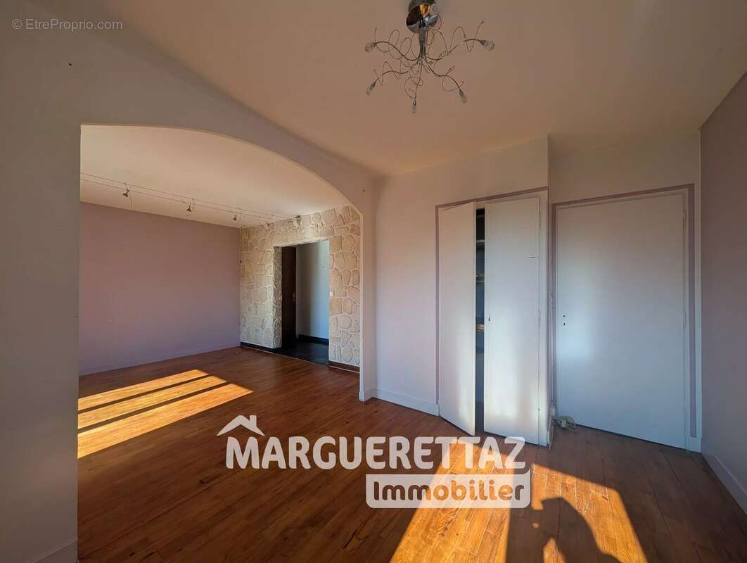 Appartement à VIUZ-EN-SALLAZ