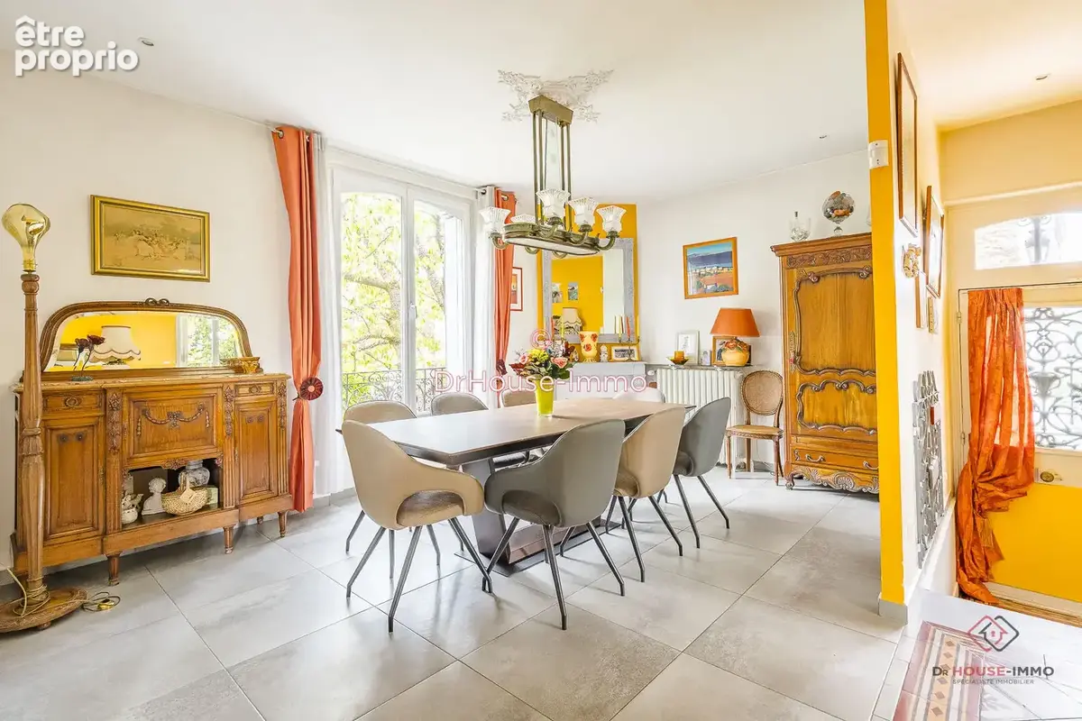 Maison 10 pièces 188 m² à vendre à Rosny-Sous-Bois (93110) - photo 3