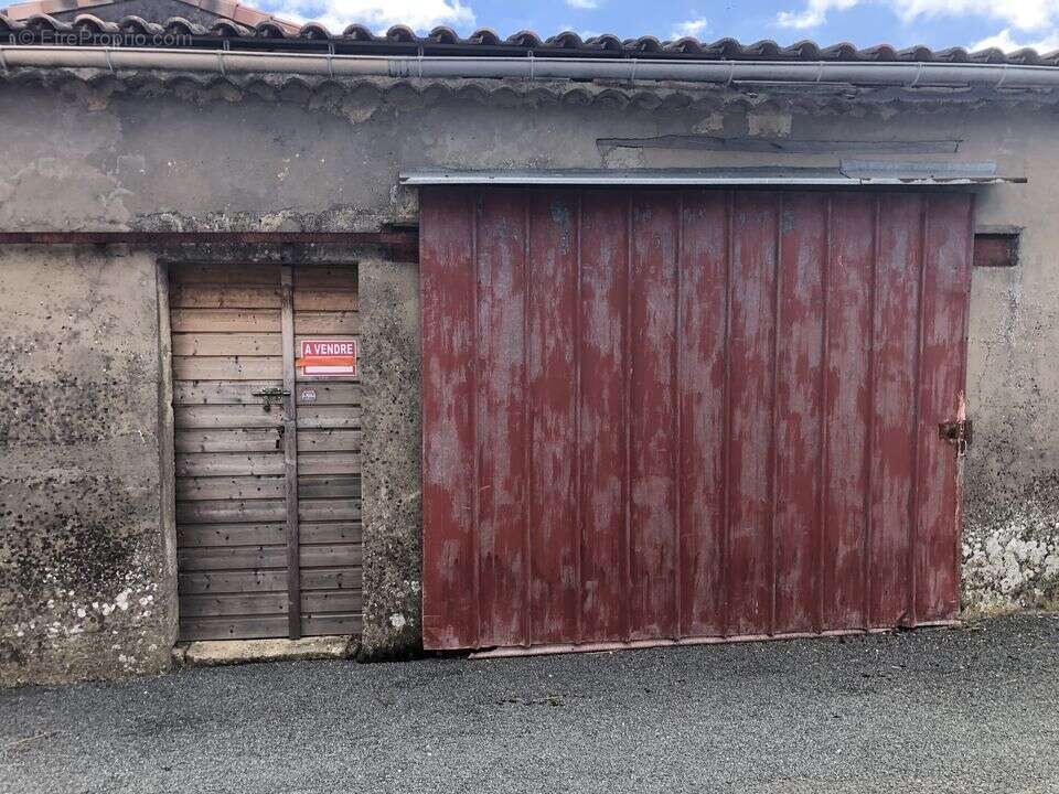 Autre à PAUILLAC