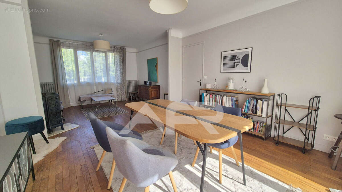 Maison indépendante avec jardin, dépendance CHATOU - photo 25