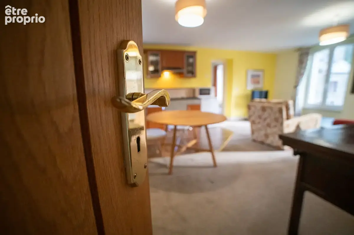 Léhon . appartement de charme au sein de l'emblématique demeure de val rive - photo 2
